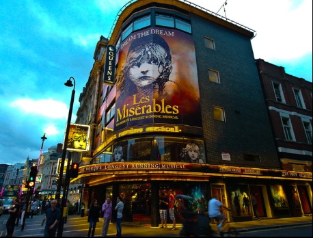 Sondheim Theatre